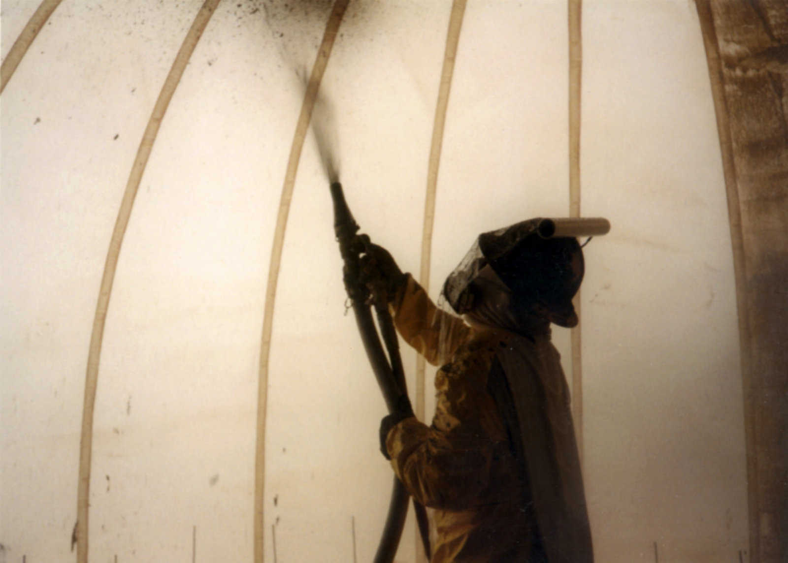 Basic Steps for Applying Shotcrete to a Monolithic Dome | Monolithic.org